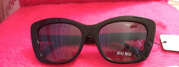 Óculos Miu Miu